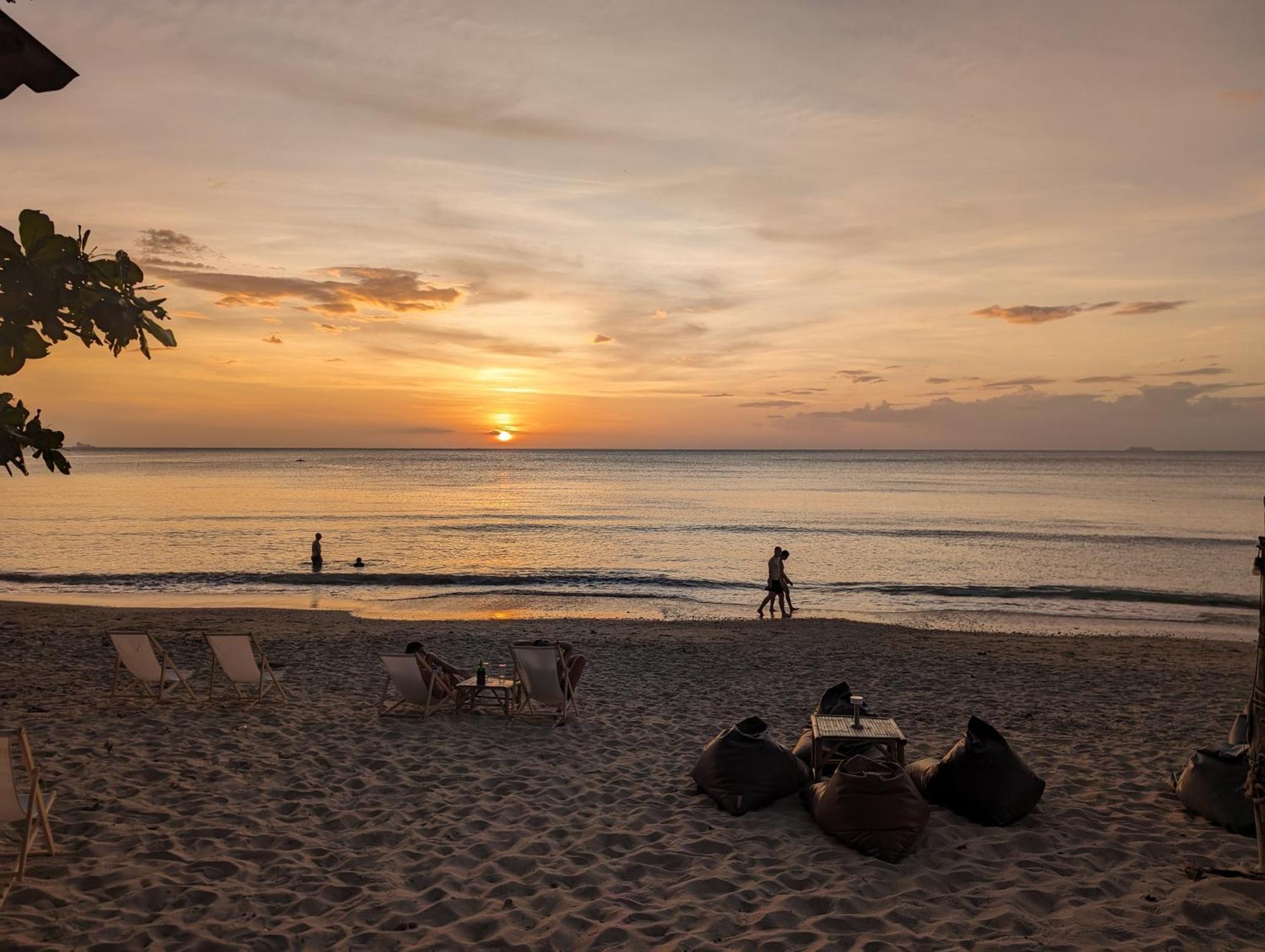 Scandinavian Beach Resort Ko Lanta Kültér fotó