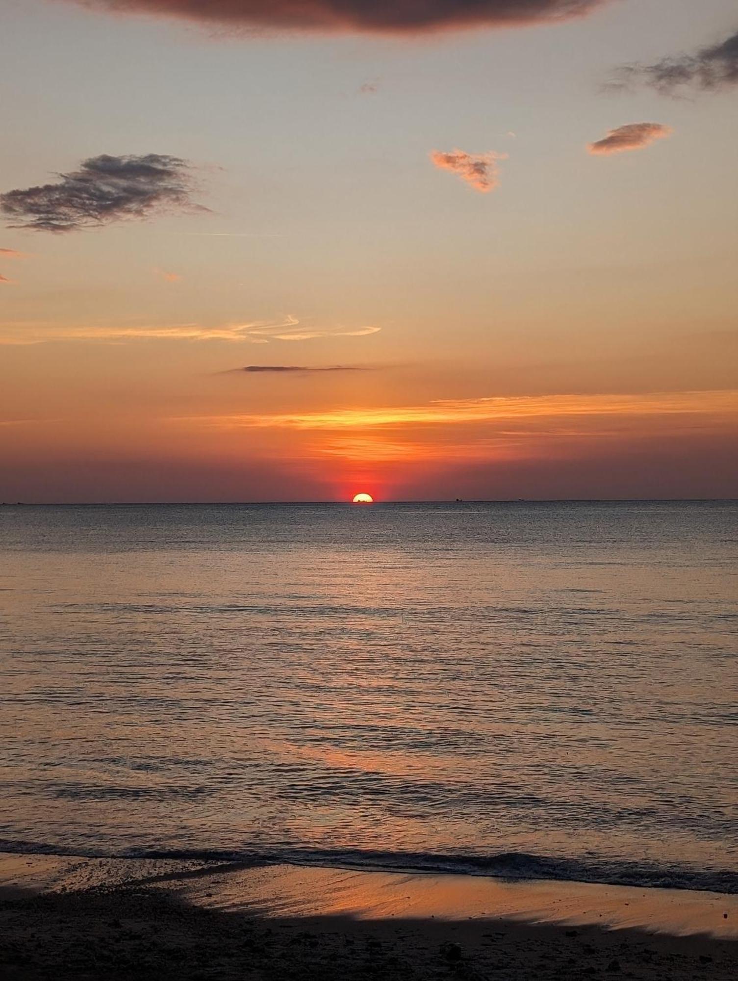 Scandinavian Beach Resort Ko Lanta Kültér fotó